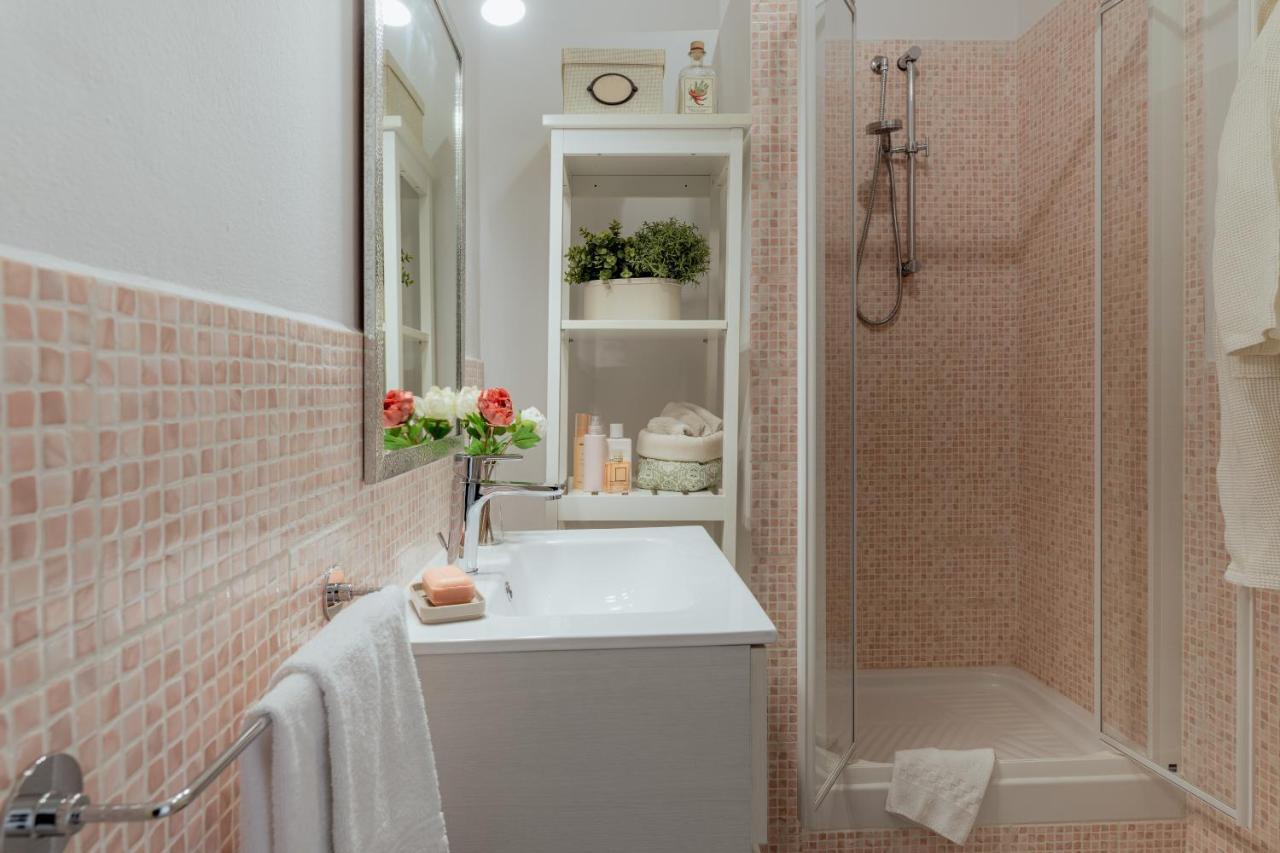 San Leonardo Apartment Lucca Bagian luar foto